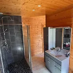 Grande Maison En Bois Eco-responsable Proche De La بيت للعطل *