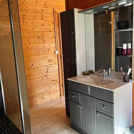 Grande Maison En Bois Eco-responsable Proche De La Saint-Germain-sur-Ay