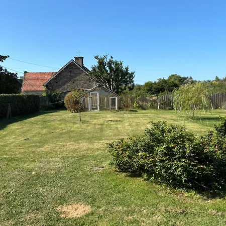 Grande Maison En Bois Eco-responsable Proche De La *