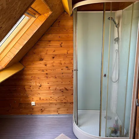 Grande Maison En Bois Eco-responsable Proche De La *