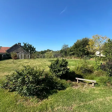 Grande Maison En Bois Eco-responsable Proche De La *